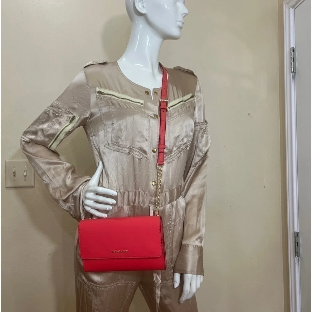 MICHAEL KORS Saffiano Leather 3-in-1 Crossbody. Jet Set Travel bag NWT Coral